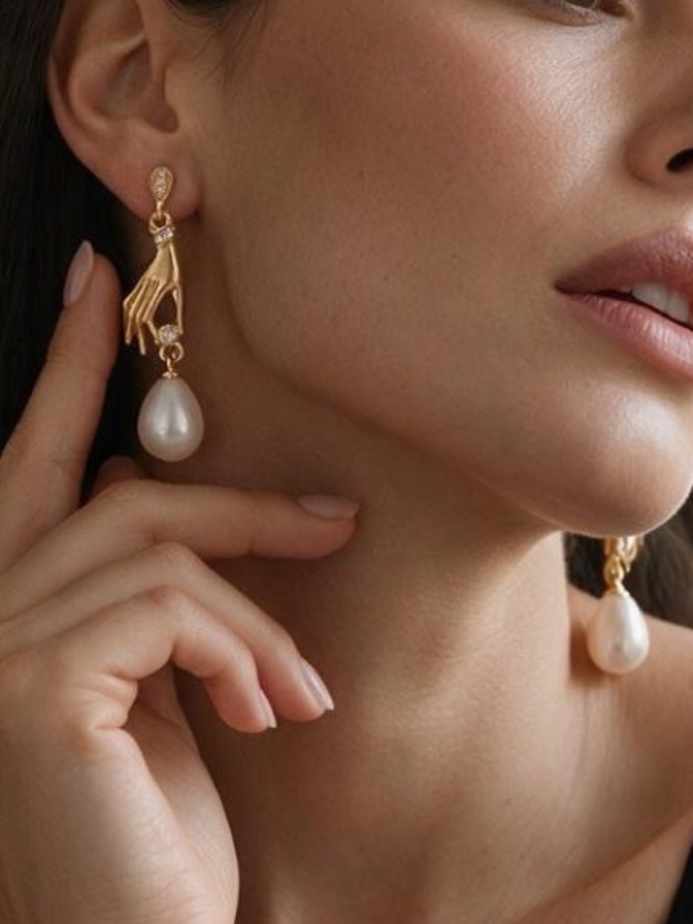 ✨ Gold Sculpted Hand Faux Pearl Drop Earrings | Vintage Inspired ✨
